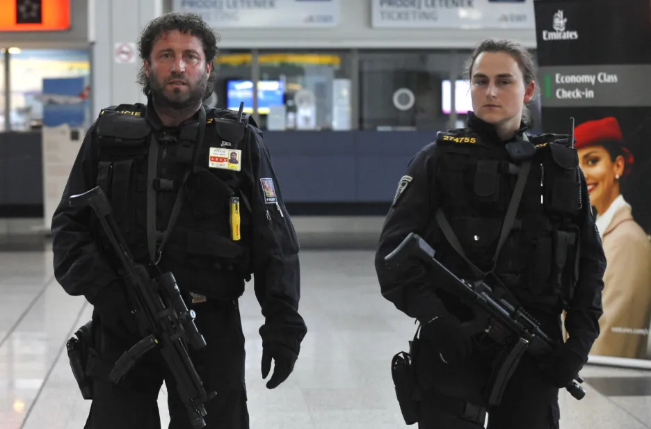 Policie na pražském letišti