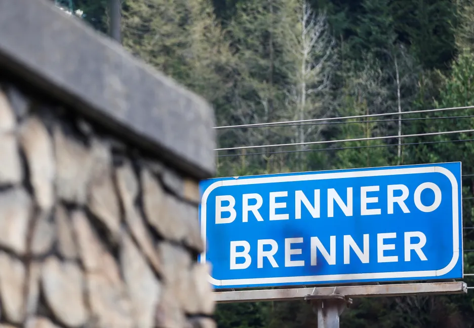 Rakousko pohrozilo uzavřením Brennerského přechodu na hranici s Itálií