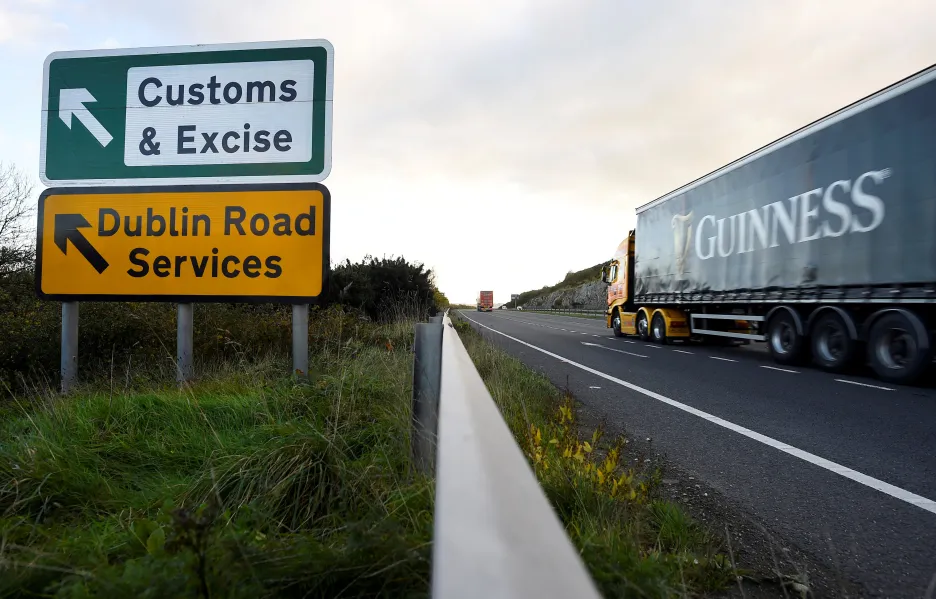 Vznikne mezi Irsky znovu pevná hranice?