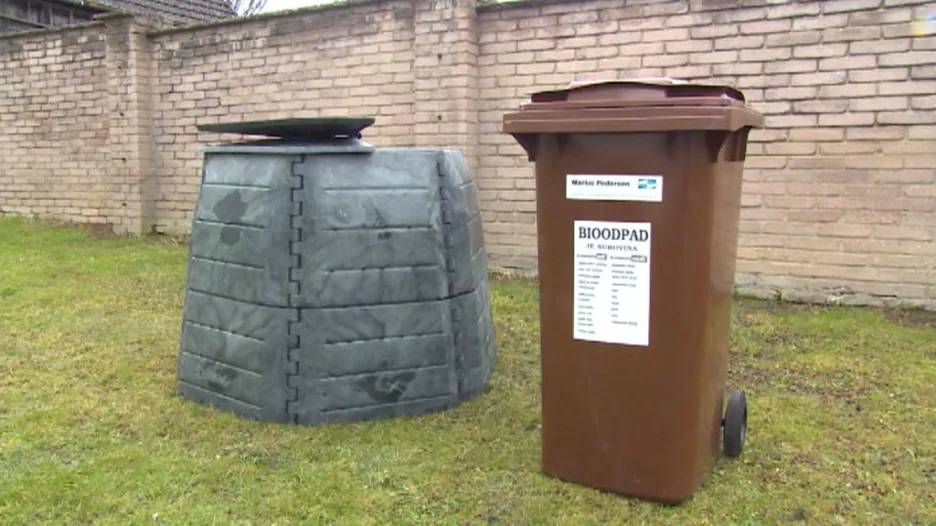 Kompostér a nádoba na bioodpad