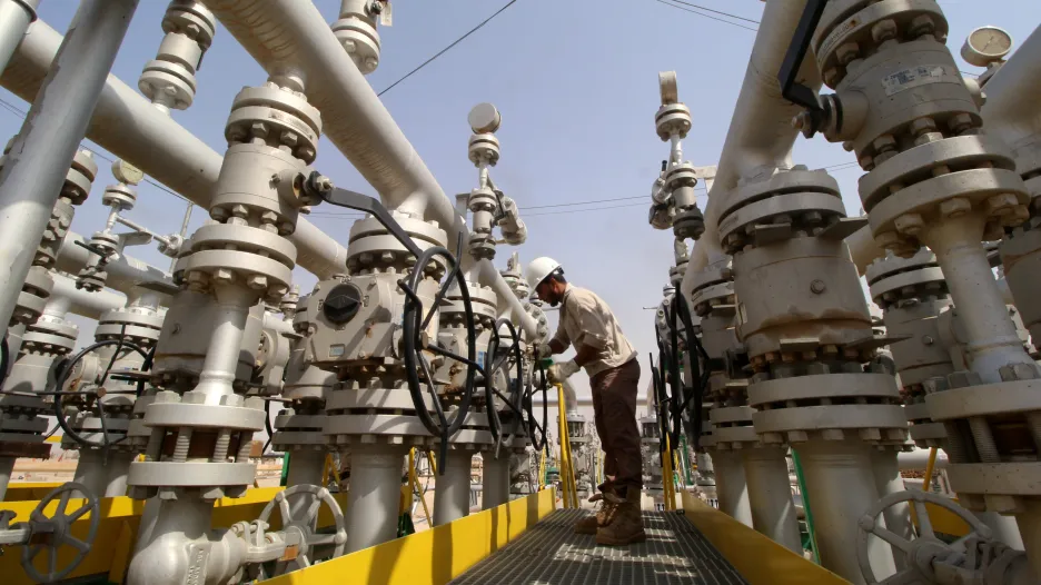 Potrubí s ropou v Iráku