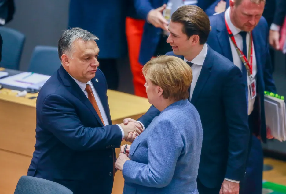 Německá kancléřka Angela Merkelová, rakouský kancléř Sebastian Kurz a maďarský předseda vlády Viktor Orbán