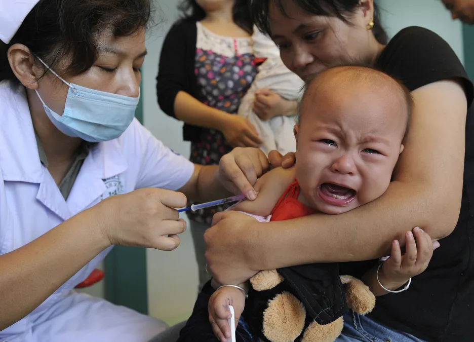 Očkování proti spalničkám v Číně