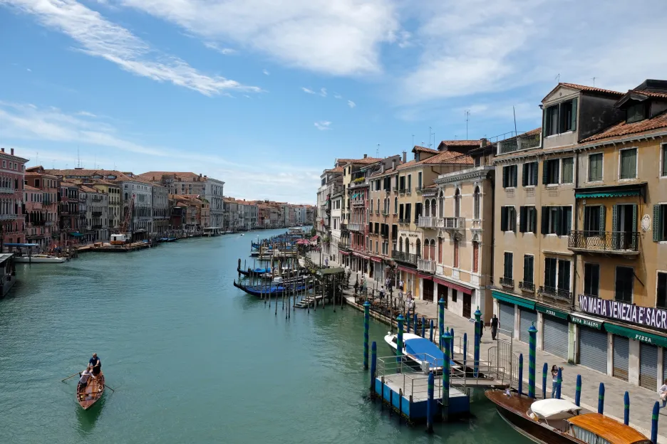 Velká kanál v Benátkách zůstává bez turistů