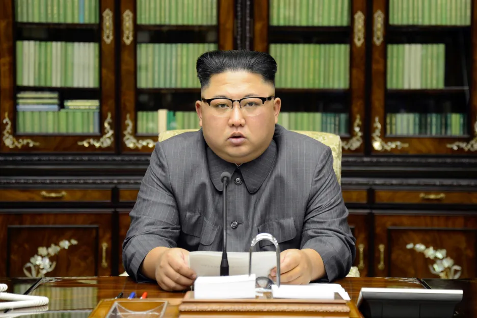 Oficiální fotka Kim Čong-una vydaná k příležitosti jeho prohlášení vůči USA