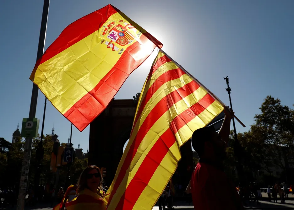 Španělská a katalánská vlajka
