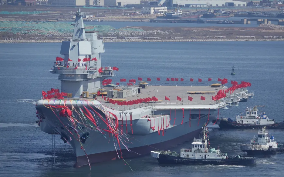 Video Letadlová loď v Číně
