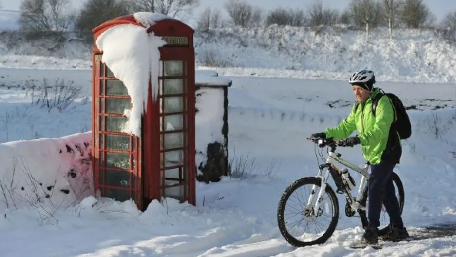 Video Velká Británie zažívá rekordní mrazy