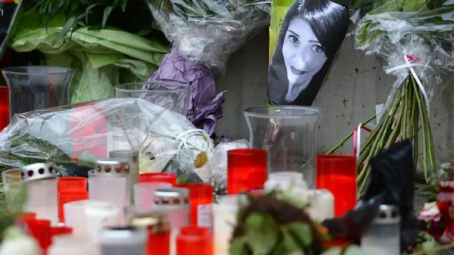 Video Smrt mladé hrdinky dojala celé Německo