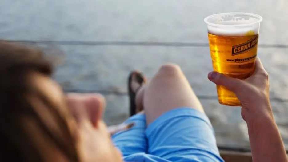 Video Jurečka chce snížit spotřební daň na pivo