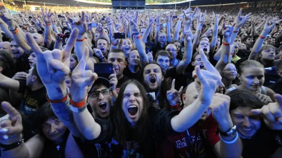 Video NO COMMENT: Brněnský koncert skupiny Iron Maiden