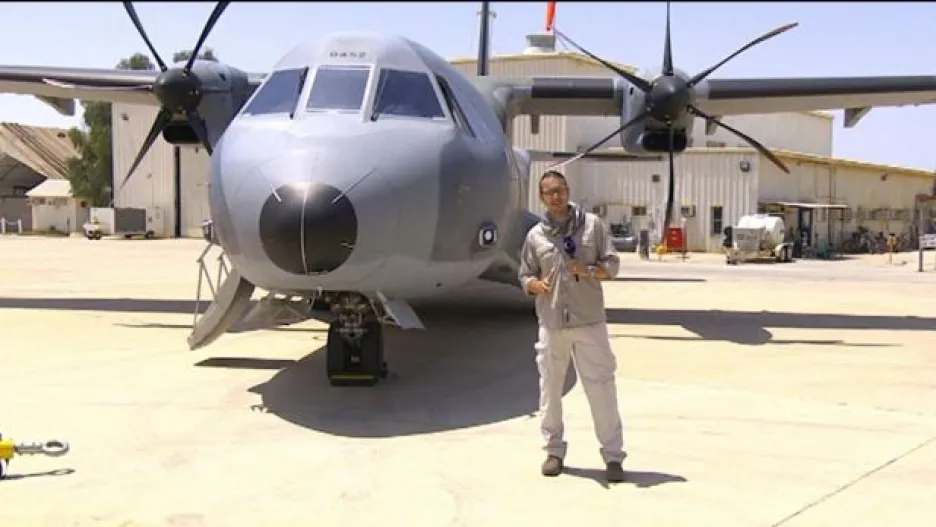 Video České vojenské letectvo slaví úspěchy na Sinaji