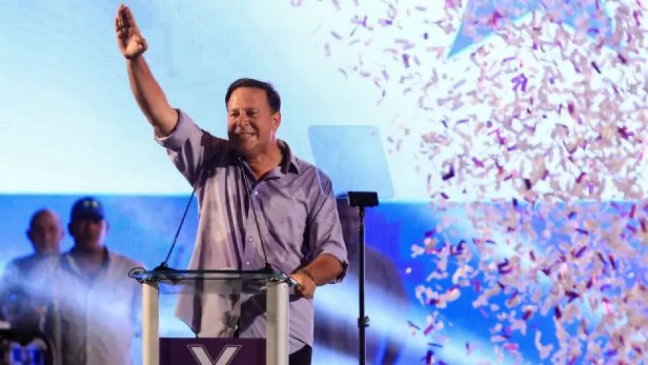 Video Prezidentem Panamy se stal opoziční kandidát Varela