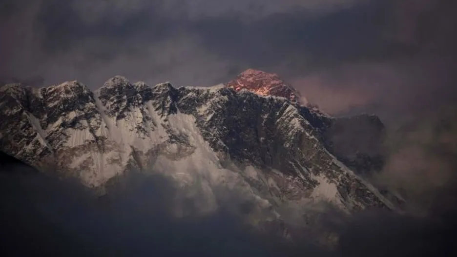 Video Horolezec Sulovský: Trasu určují místní