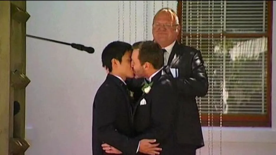 Video Homosexuální svatby v Canbeře zatrhl soud