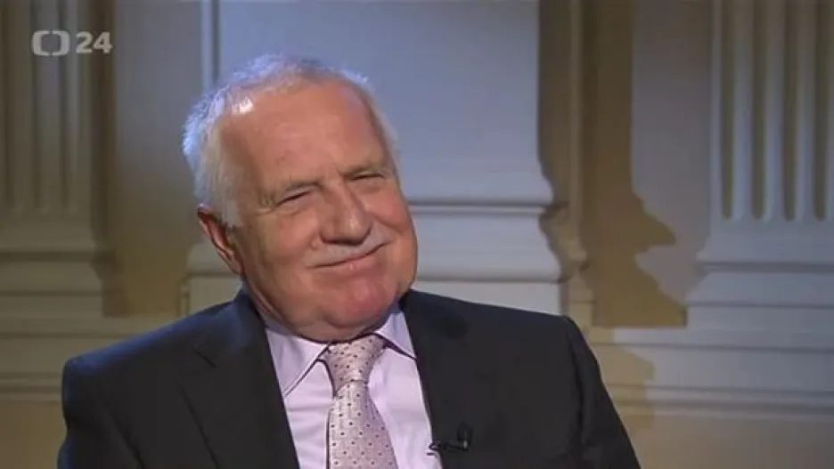Video Václav Klaus pro ČT komentuje současné politické dění