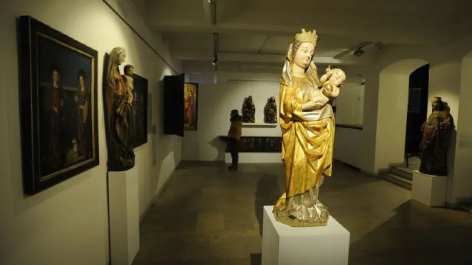 Video Západočeská galerie vystavuje gotiku
