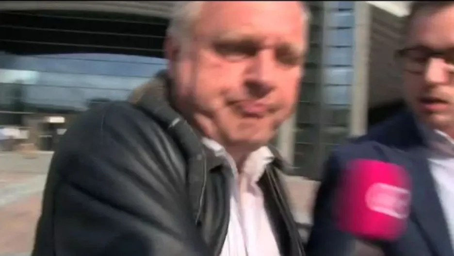 Video Svaz belgických novinářů žádá od Miloslava Ransdorfa omluvu