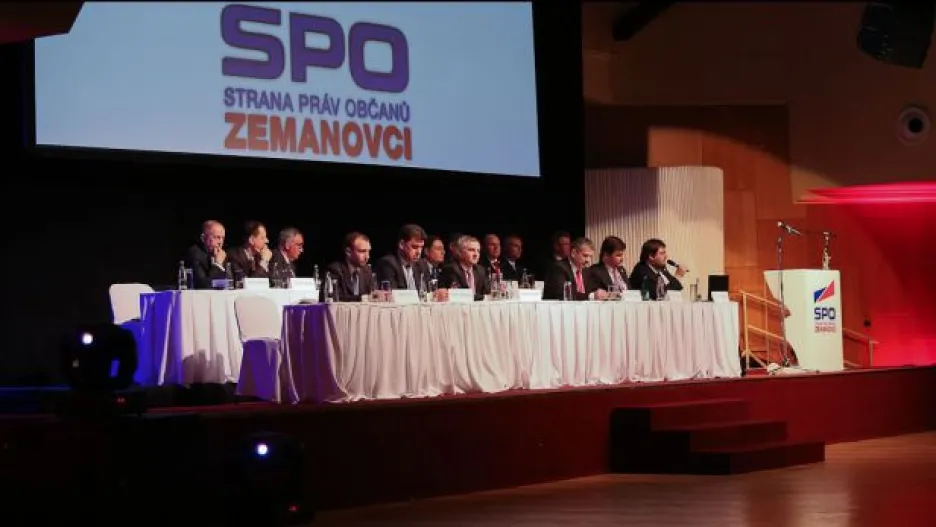 Video Zemanovci obměnili vedení, prezident popřál štěstí