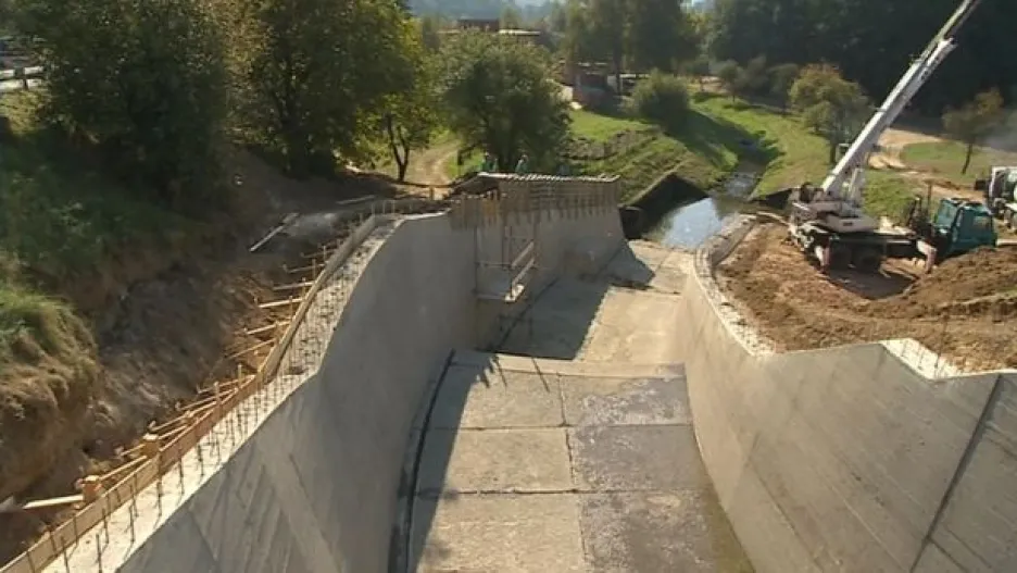 Video Mluvčí Povodí Moravy Veronika Slámová o rekonstrukci přehrady