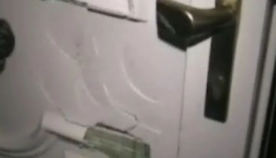 Video Policejní záběry z domovní prohlídky