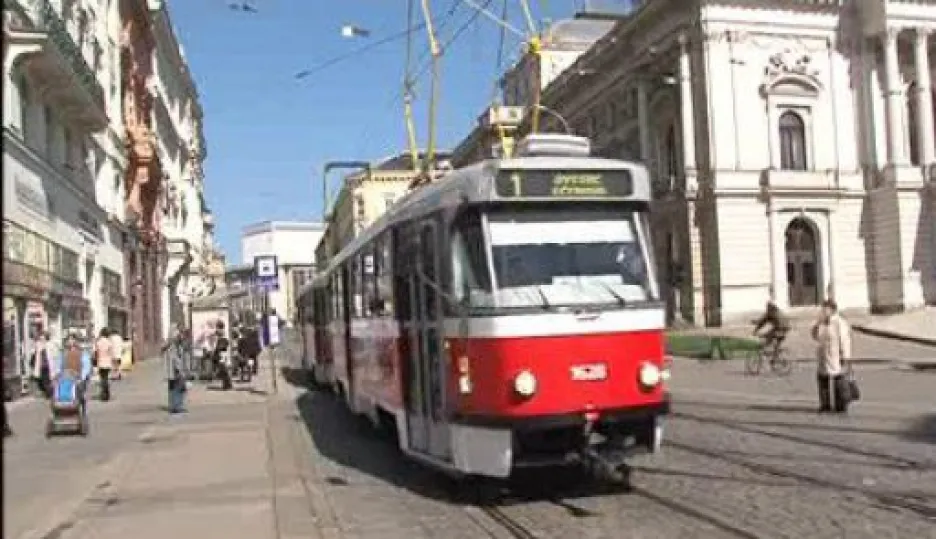 Video Co umí aplikace \"Veřejná doprava v Brně\"