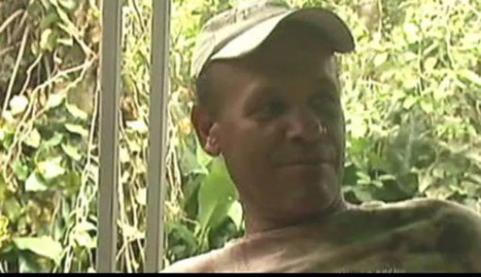 Video Kostarický rybář si ochočil krokodýla