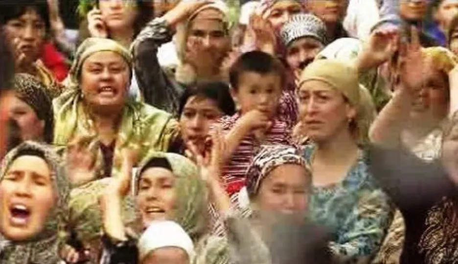 Video Kyrgyzstán na prahu humanitární katastrofy