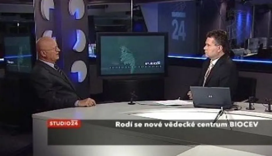 Video Rozhovor s Václavem Pačesem