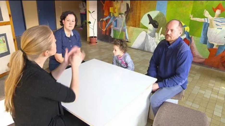 Video Budou v Hradci Králové studovat tlumočníci do znakového jazyka?