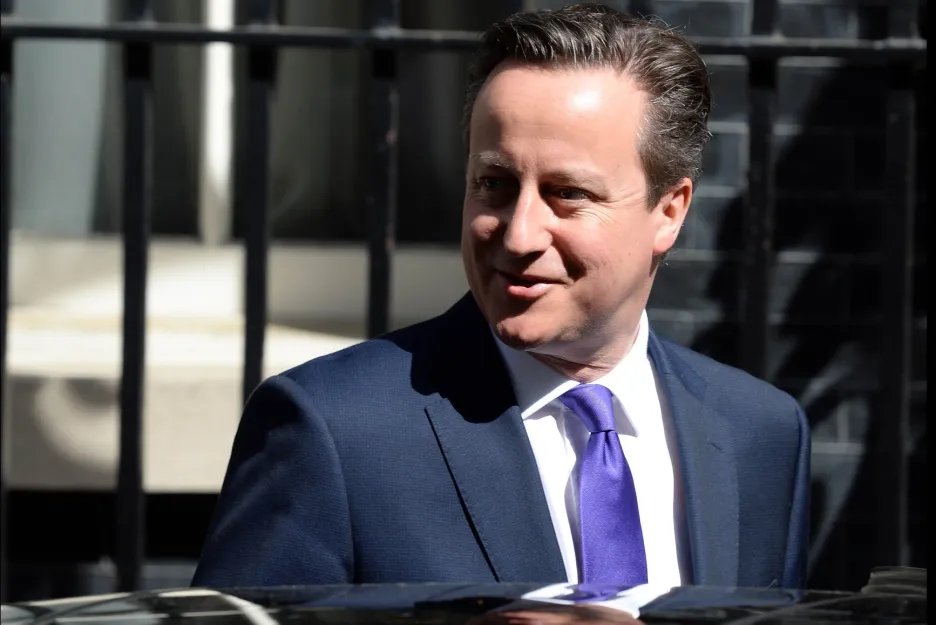 Video Cameron: Páteční útoky inspirovala "perverzní ideologie"