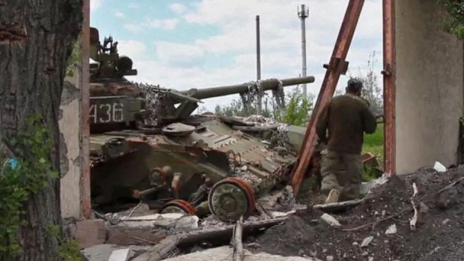 Video Kyjev je ve válce s Ruskem, říká Porošenko
