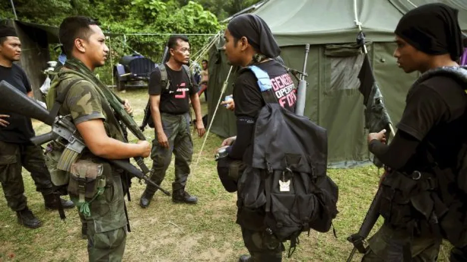 Video V džungli u hranic s Thajskem našli 130 hrobů
