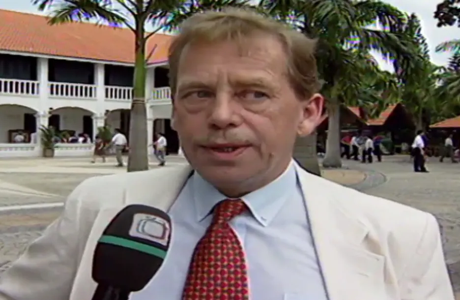 Video Havel v Singapuru