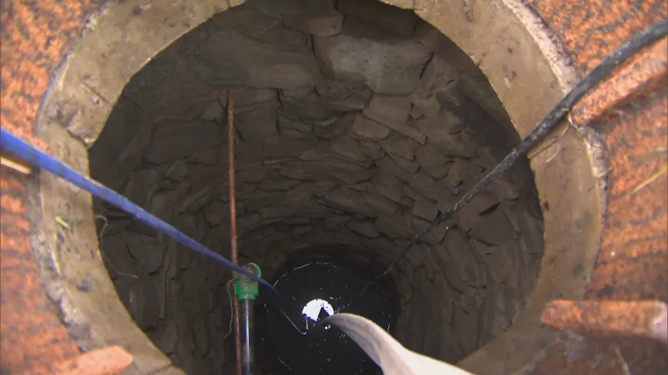 Video Jak stará je historická studna? Odpoví přírodovědci z Mendelovy univerzity - pomocí analýzy dřeva