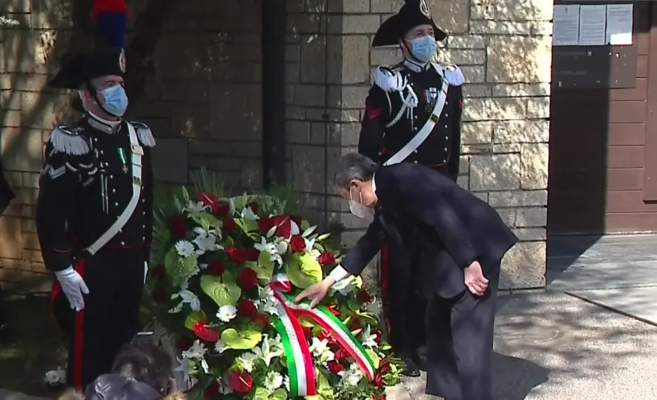 Video Itálie si připomněla památku obětí nemoci covid-19