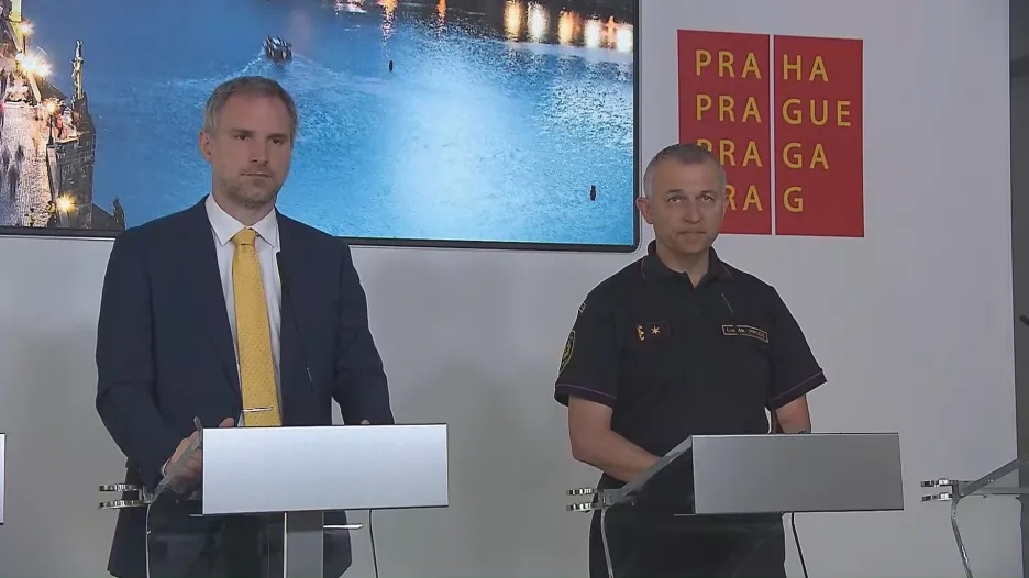 Video Press conference after the crisis staff meeting in Prague