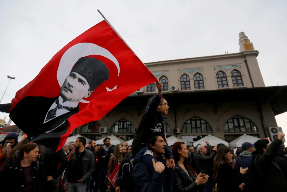 Protivládní demonstrace v Turecku