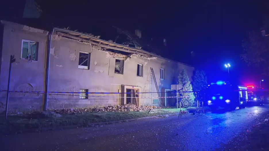 Výbuch plynu zničil rodinný dům