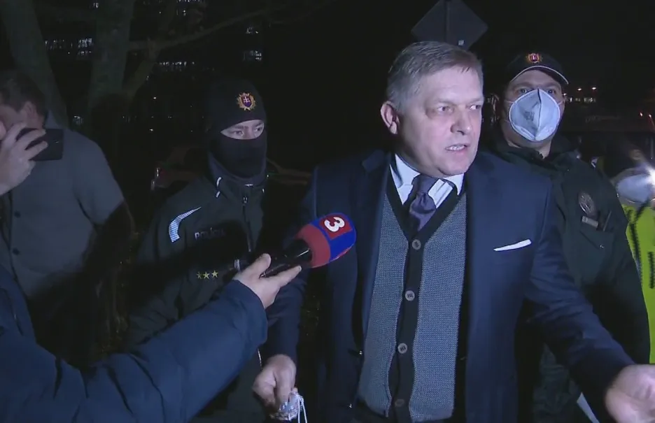 Policie zadržela slovenského expremiéra Roberta Fica