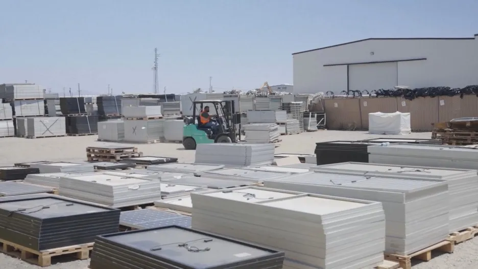 Firma v Arizoně recykluje solární panely