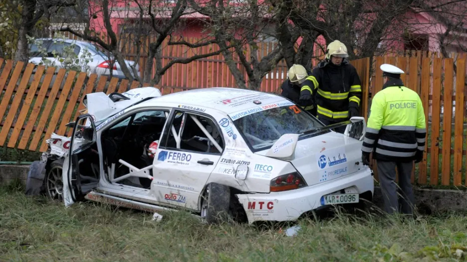 Nehoda na rallye u obce Lopeník