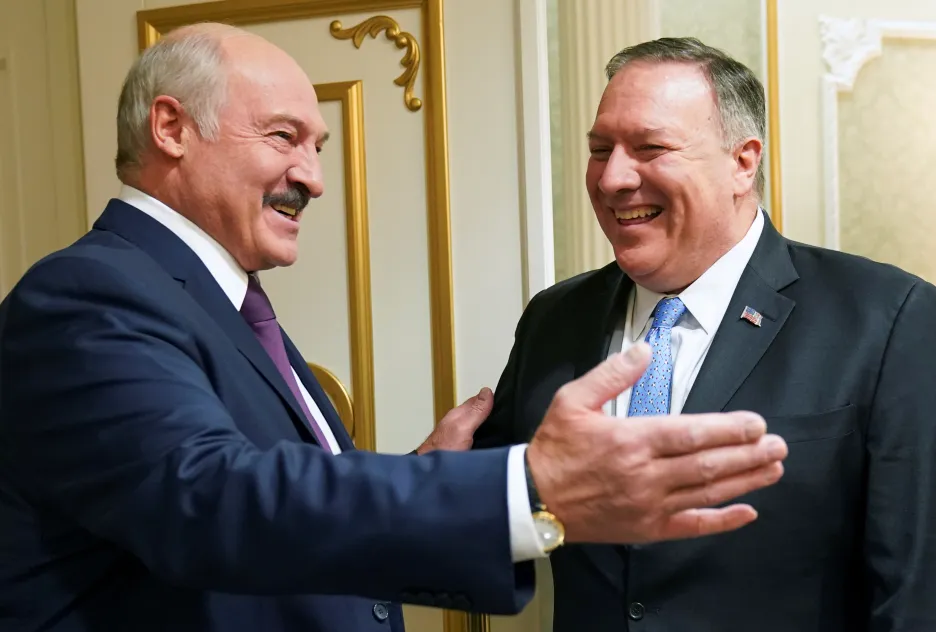 Alexandr Lukašenko a Mike Pompeo