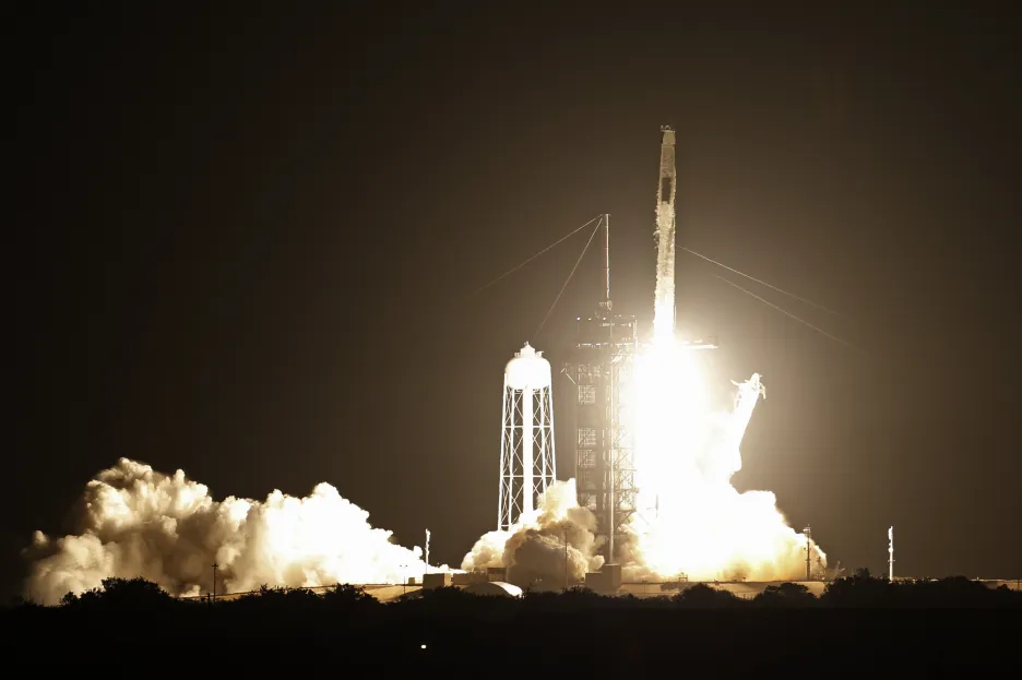 Z mysu Canaveral na Floridě odstartovala vesmírná loď společnosti SpaceX