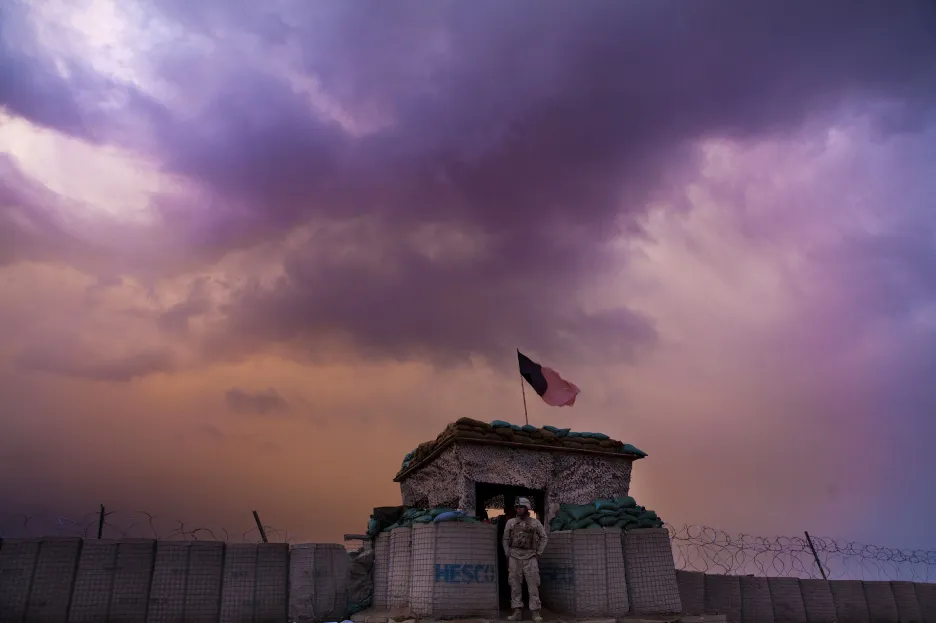 Afghánistán je „hřbitovem impérií“. Spojenci se po dvou dekádách stahují, země se propadá do chaosu