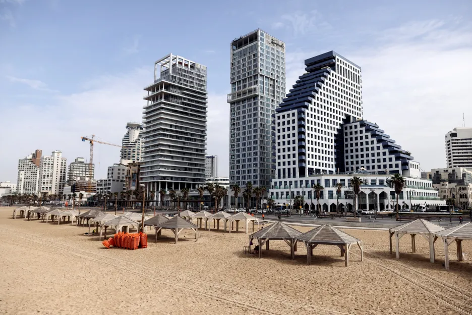 Bytové domy u pláže v Tel Avivu