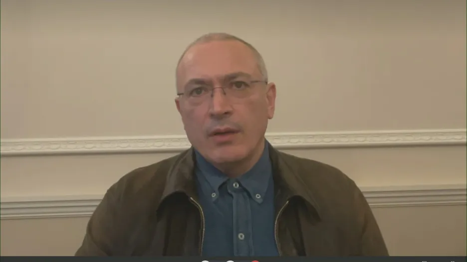 Bývalý nejbohatší ruský podnikatel Michail Chodorkovskij v pořadu Události, komentáře