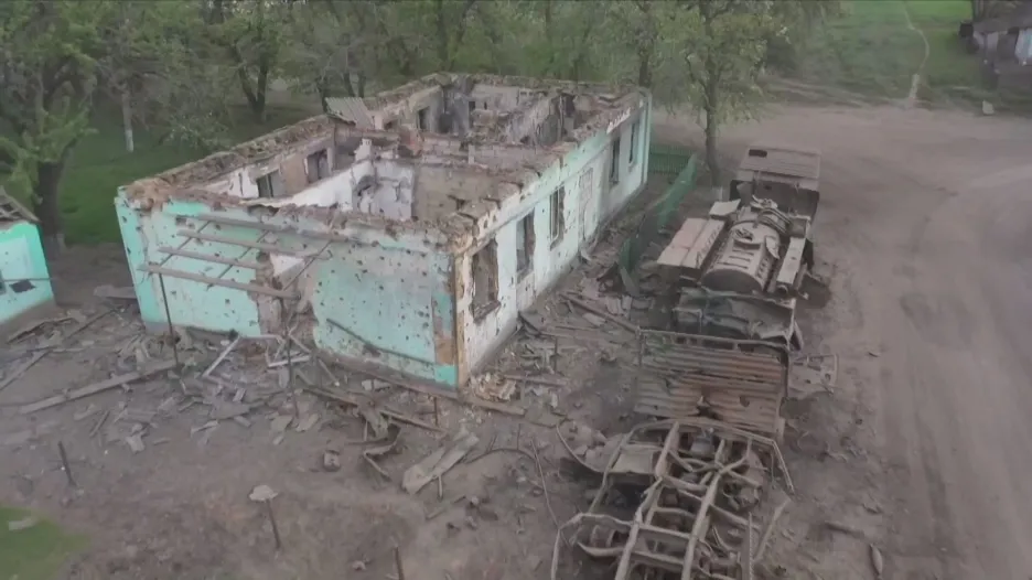 Zničený dům na Ukrajině