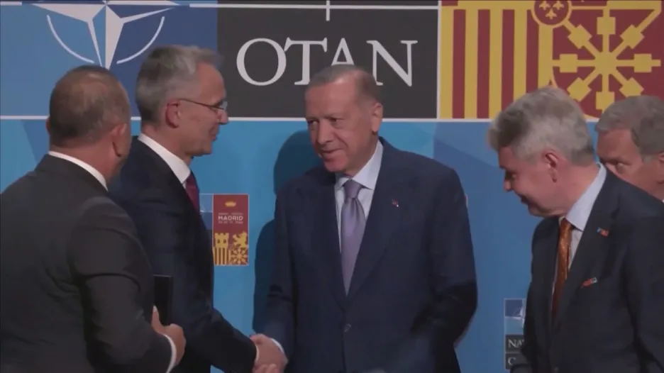 Turecký prezident Recep Tayyip Erdogan na summitu NATO v Madridu
