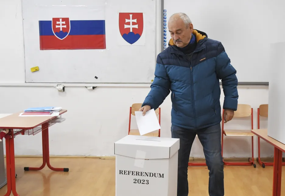Slovenské referendum o změně ústavy